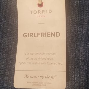 Torrid Girlfriend Jean Plus Size 24 NWT